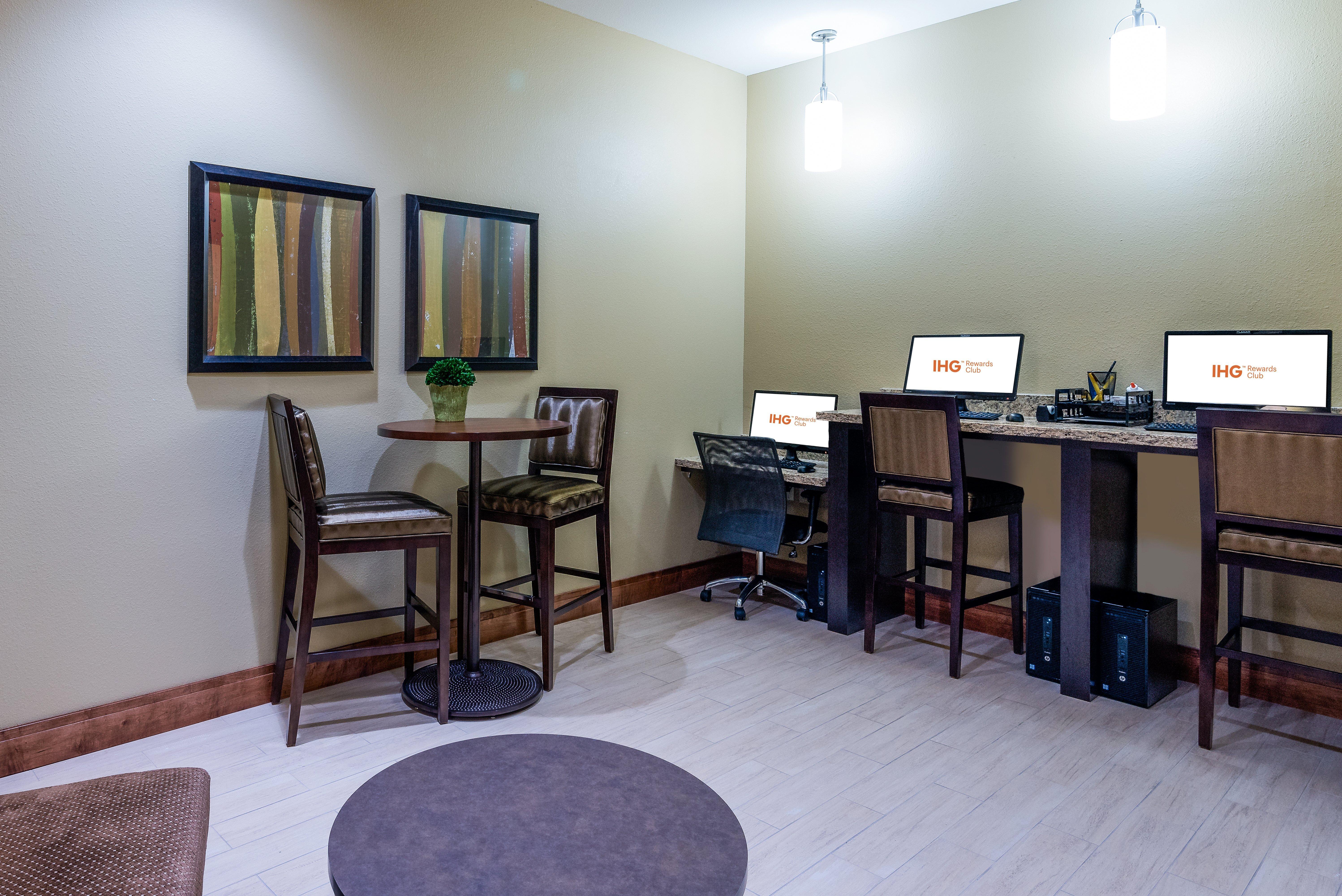 Staybridge Suites Eau Claire - Altoona By Ihg Kültér fotó