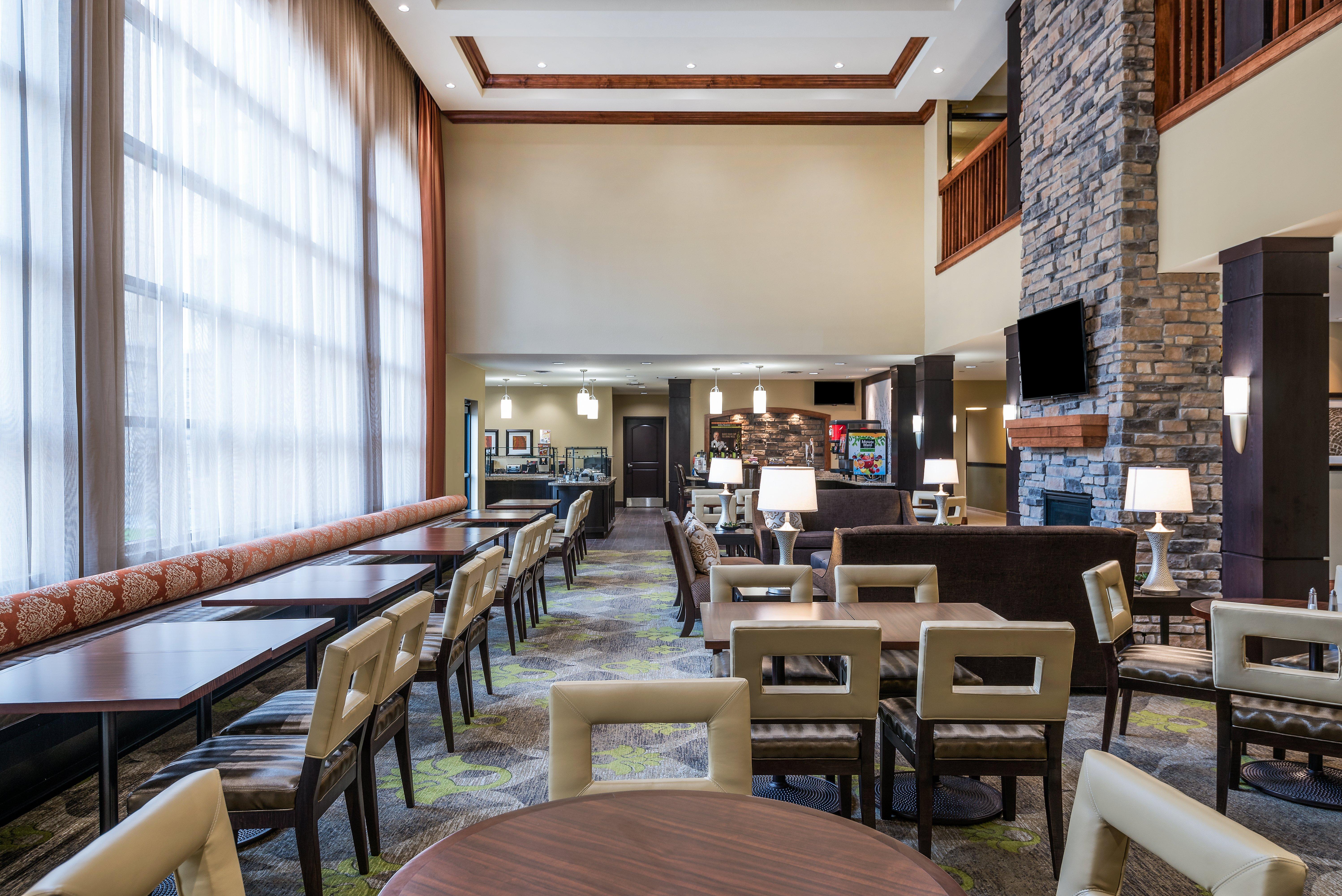 Staybridge Suites Eau Claire - Altoona By Ihg Kültér fotó