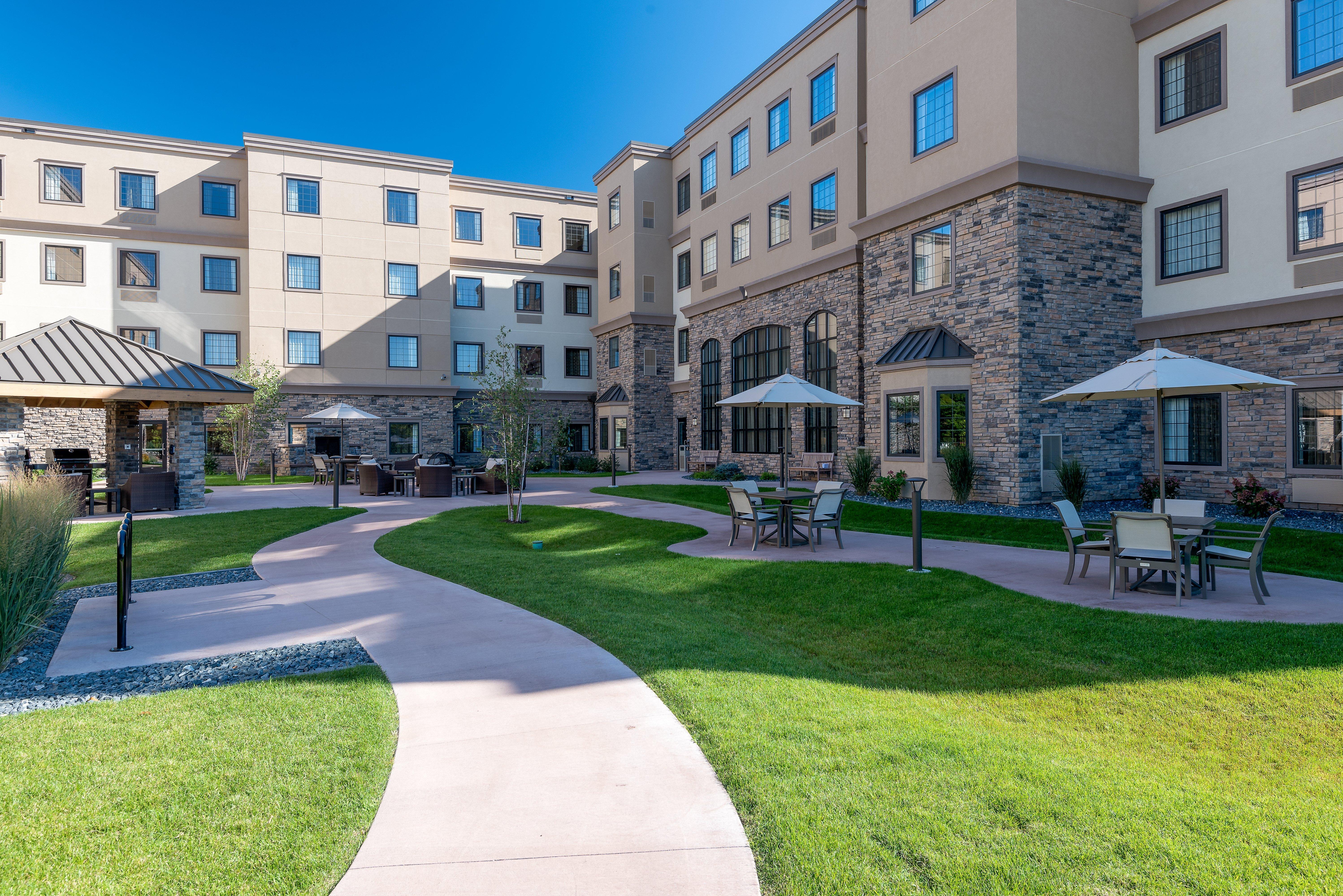 Staybridge Suites Eau Claire - Altoona By Ihg Kültér fotó